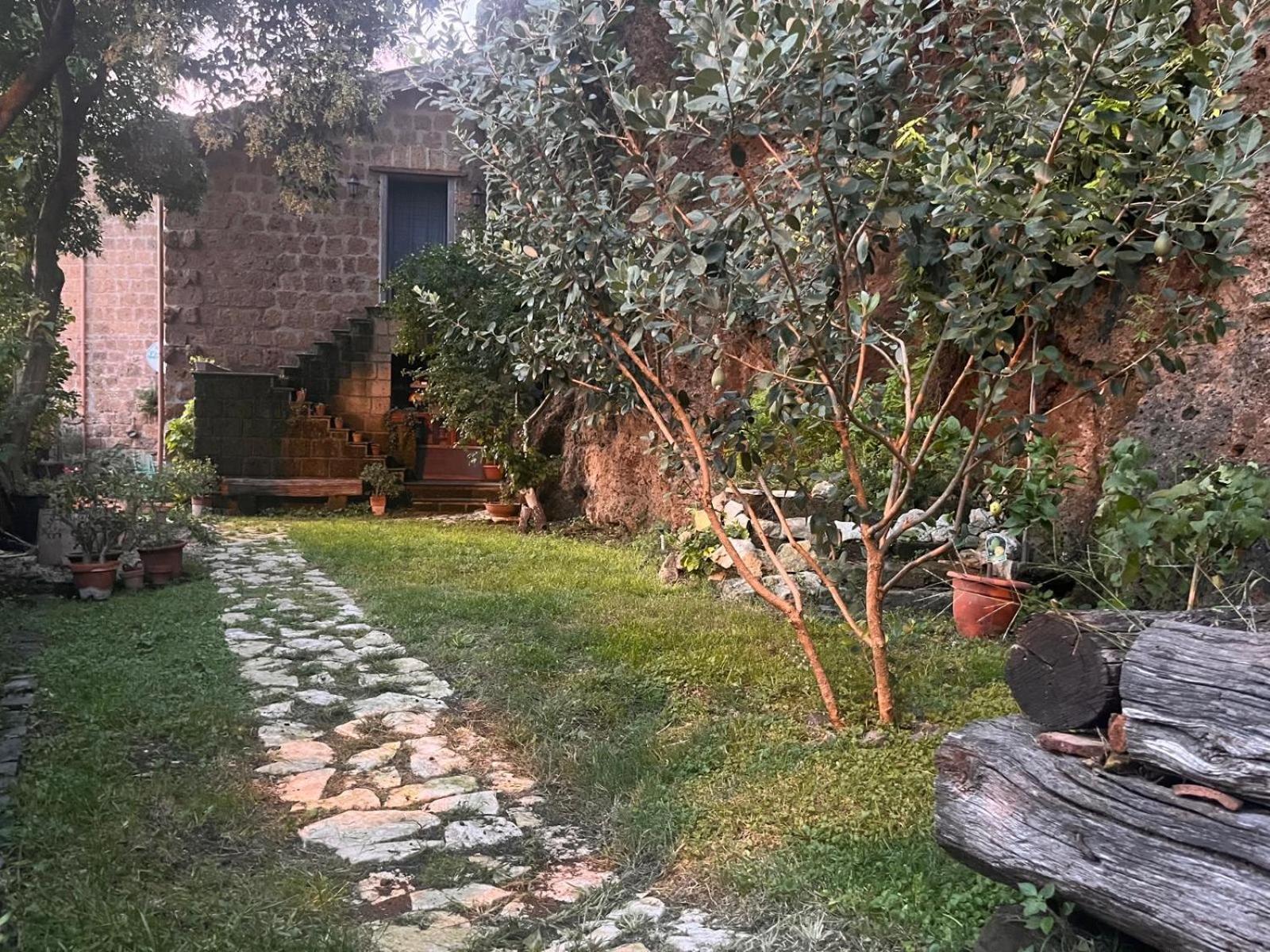 B&B Etruscan Garden Сутри Екстериор снимка